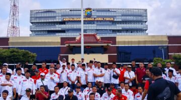 Perkuat Sinergi Kamtibmas, Ormas Madura Asli Daerah Anak Serumpun ( MADAS ) Hadiri Apel Bersama di Polda Jatim