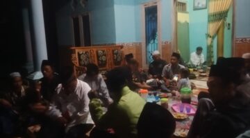 Majelis Ta’lim Raudhatul Jannah Gelar Pengajian Rutin “Ngaji Sambil Ngopi” di Tegalsari Banyuwangi